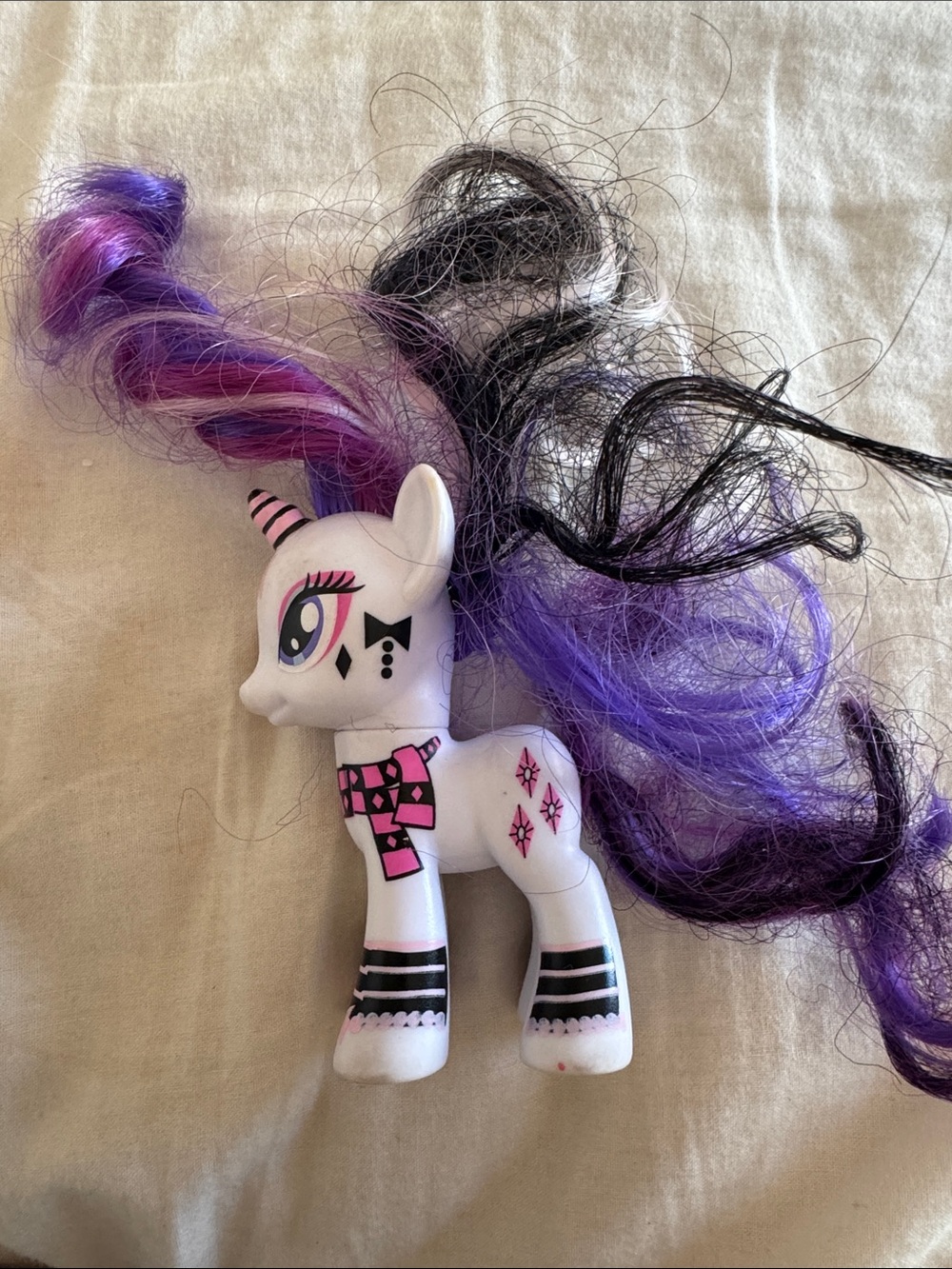 My little pony Rarity ponymania pony Toys r us exclusive